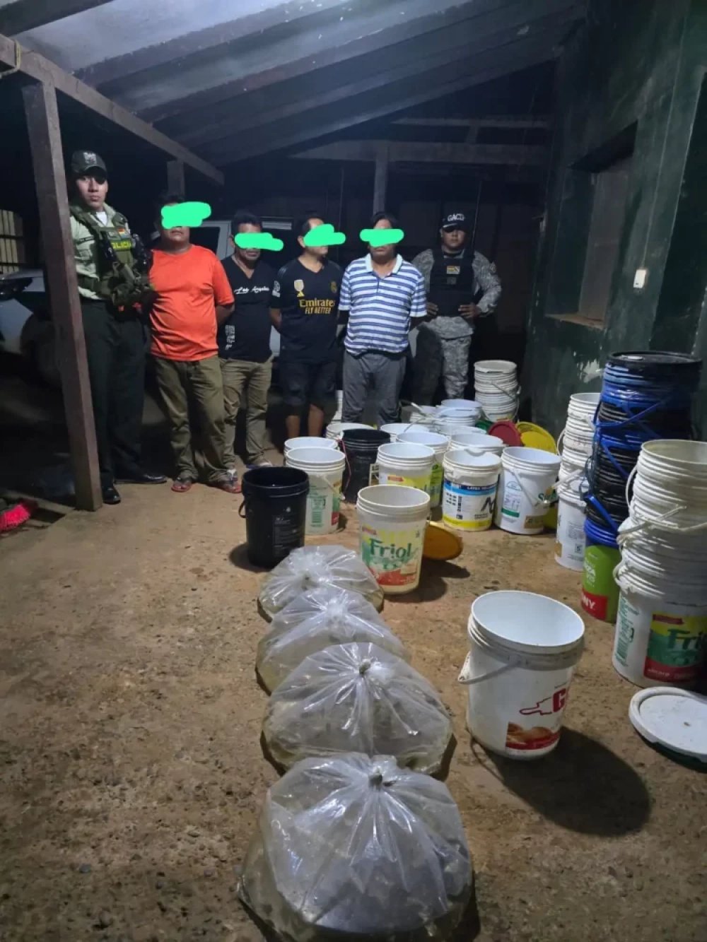 Pofoma desbarata banda de peruanos traficantes de fauna silvestre