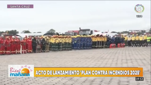 Con respaldo de las FFAA, Arce presenta en Santa Cruz plan contra incendios