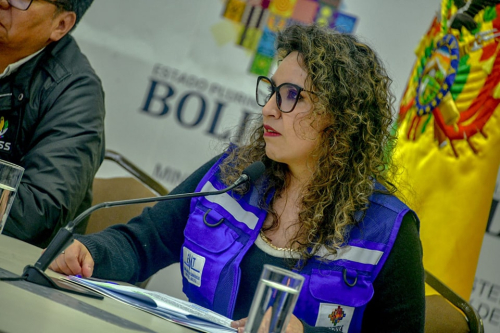 En el Trópico evistas obligan a madre y a su recién nacido bajar de una ambulancia y caminar kilómetros por atención médica