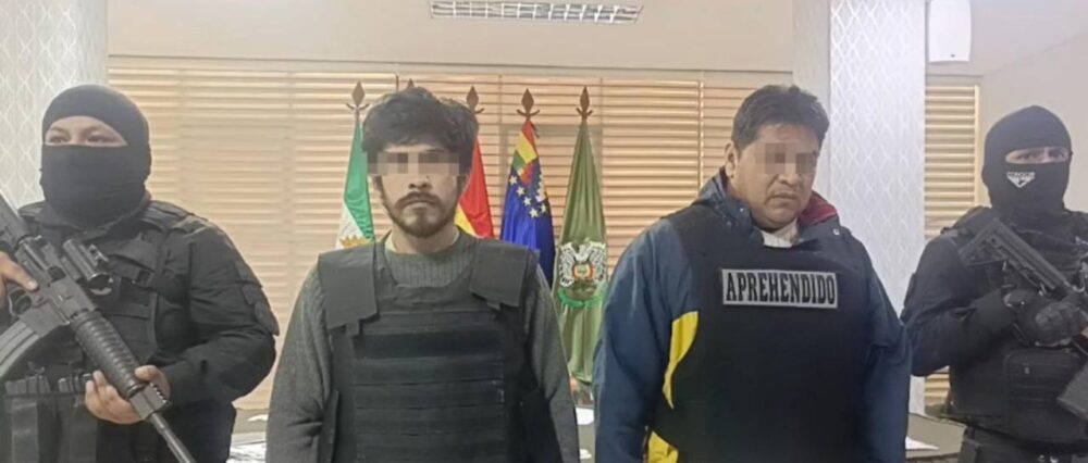 Atracadores armados irrumpen un inmueble y maniatan a su víctima para robar equipos electrónicos y dinero