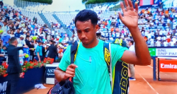 Hugo Dellien da batalla, pero cae con De Miñaur en Roma