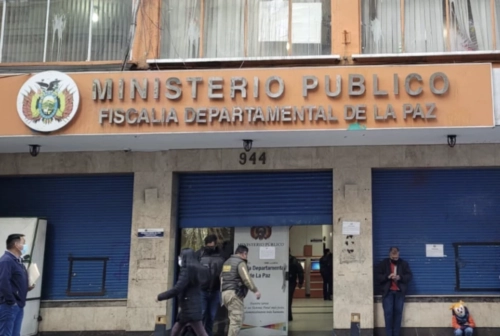 Acusan a vocal del TSE de violación y demandan una prueba de ADN