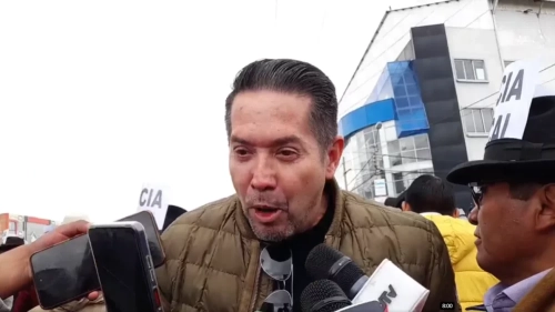 En proclamación, Cronenbold sugiere un candidato a vicepresidente del oriente