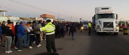 La caravana evista ya está en La Paz y este viernes pretende llegar al TSE